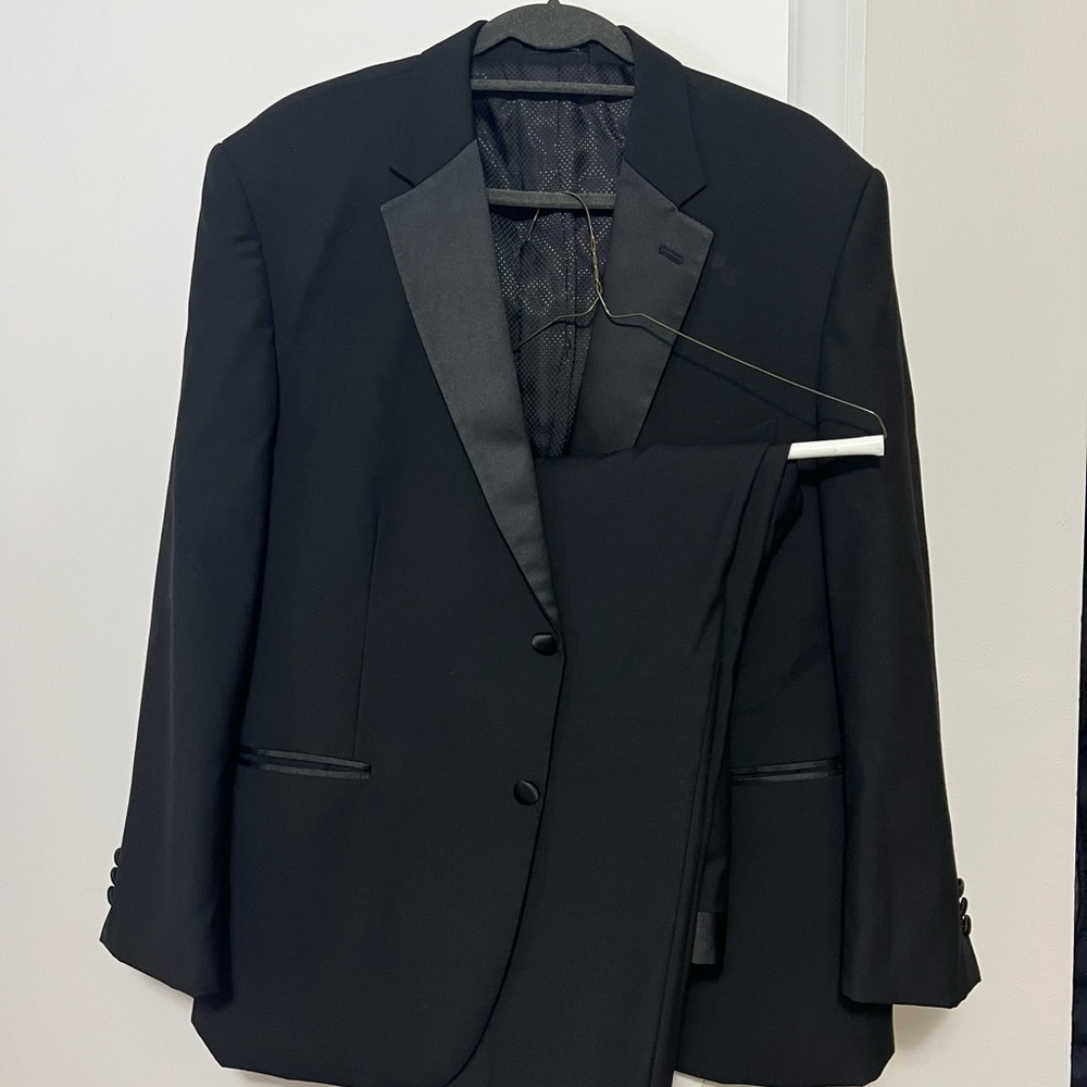 Pronto Uomo Black Tuxedo with Notch Lapel